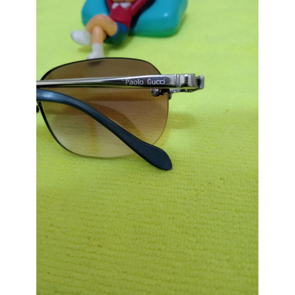 kacamata second frame glass Paolo Gucci