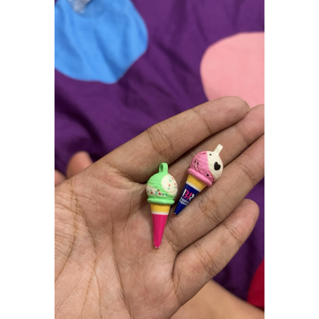 baskin robbin gacha keychain