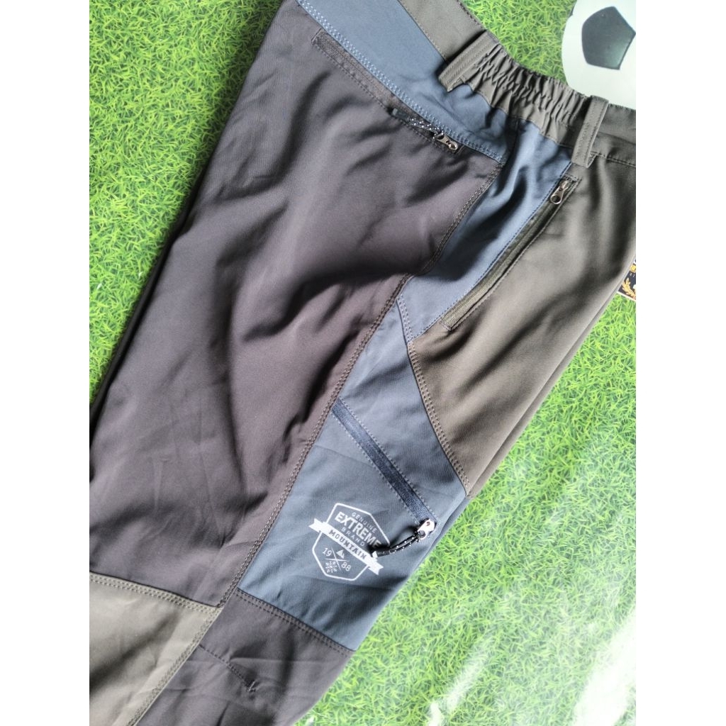 Celana Outdoor Extreme Mountain