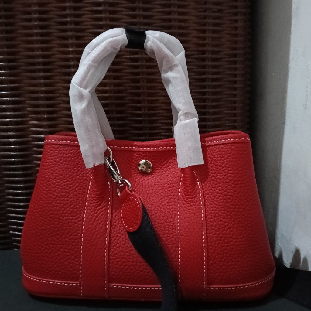 TAS MERAH KULAS GARDEN PARTY