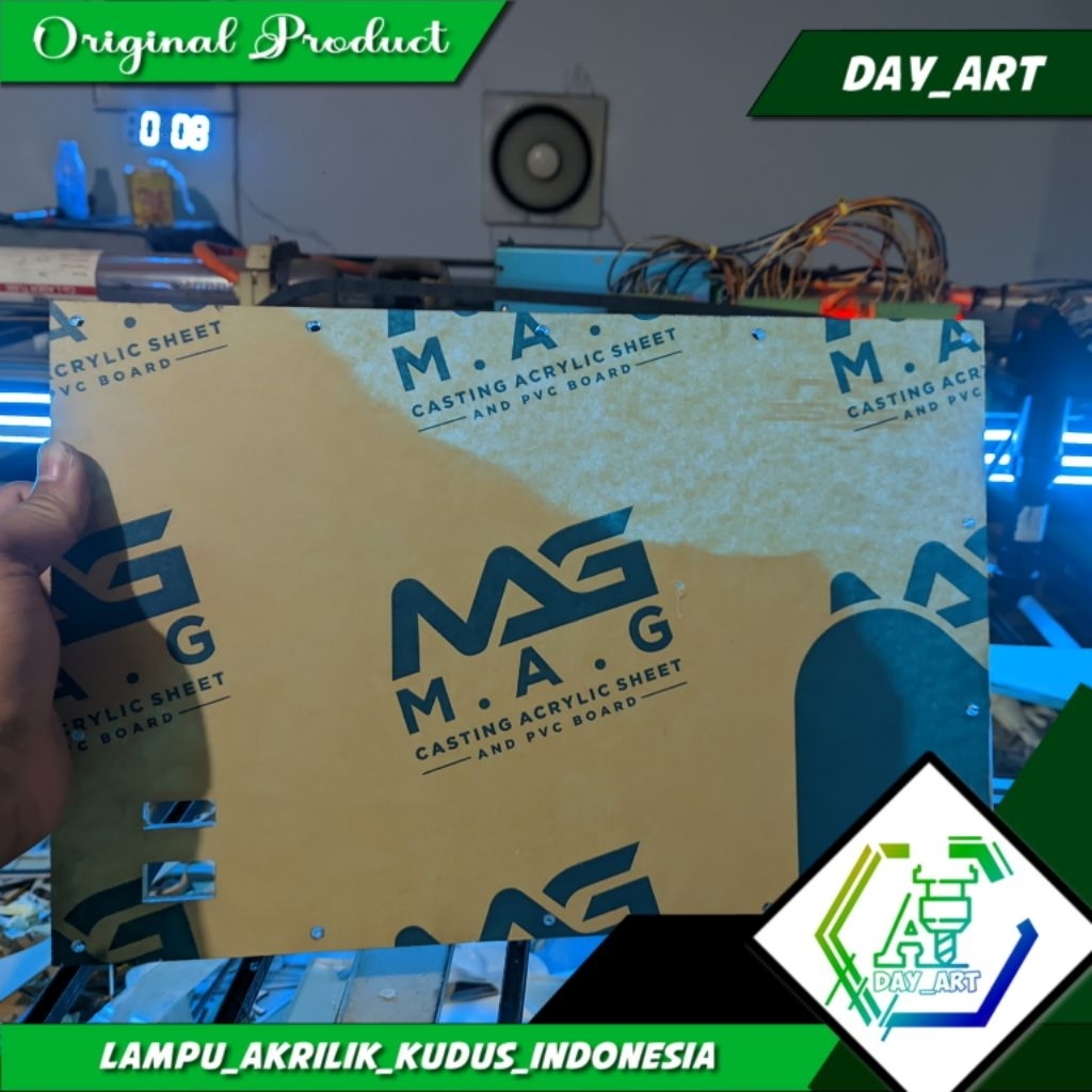 Akrilik Lembaran Custom - Tebal 8 mm (Bening/Clear)