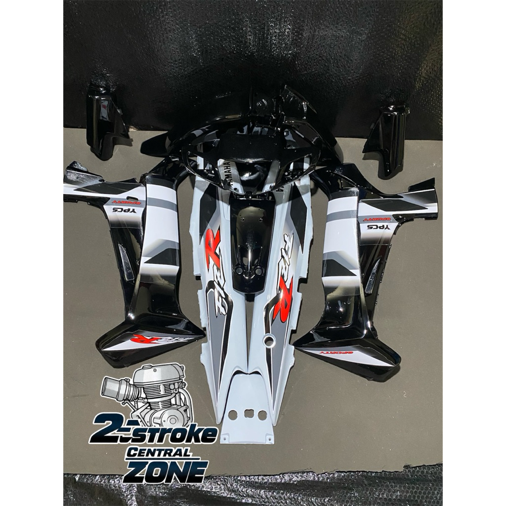 cover full body set halus yamaha fiz r ardat hitam putih striping custom r merah