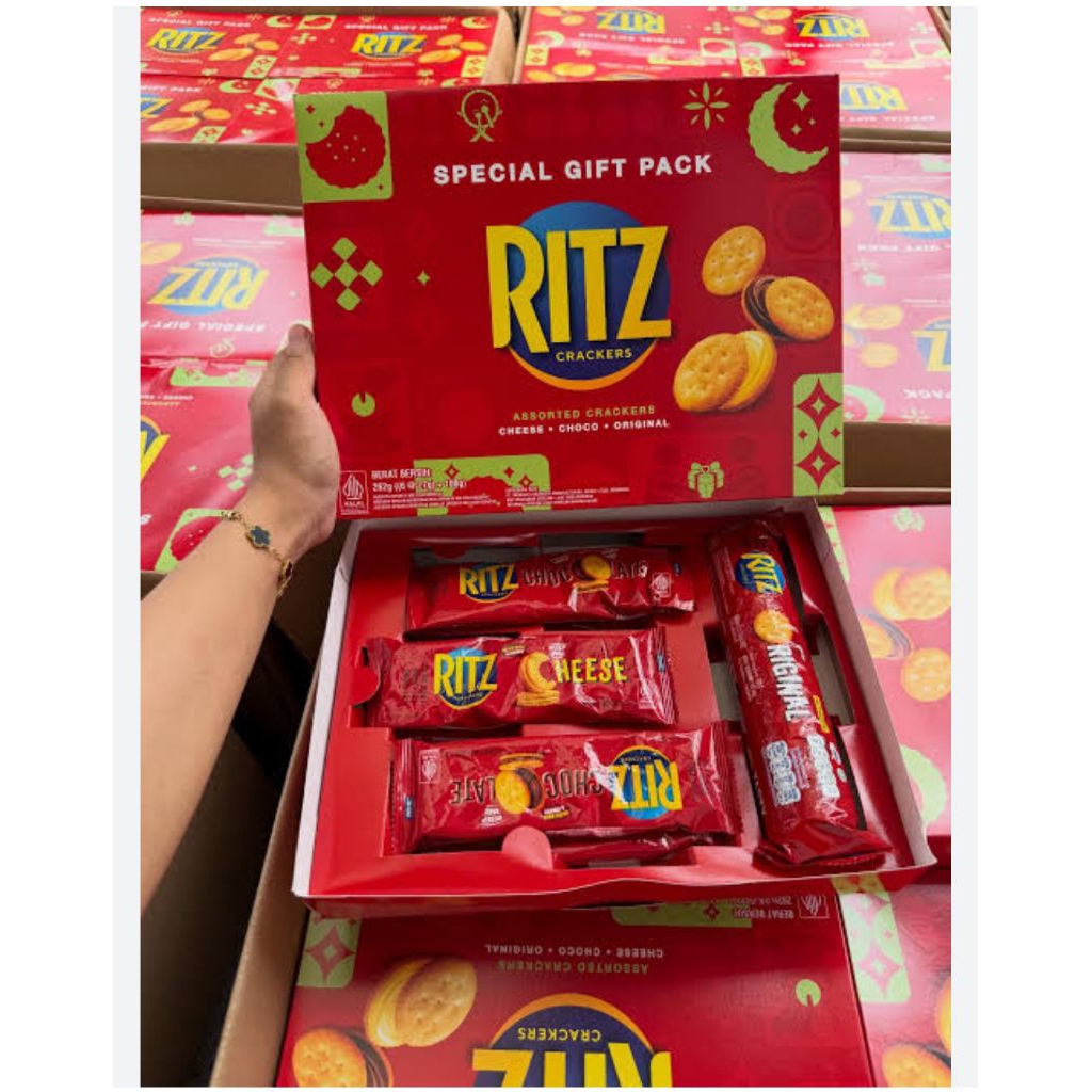 Ritz special gift pack 262 gram / Ritz hampers / parcel lebaran / Ritz keju dan coklat