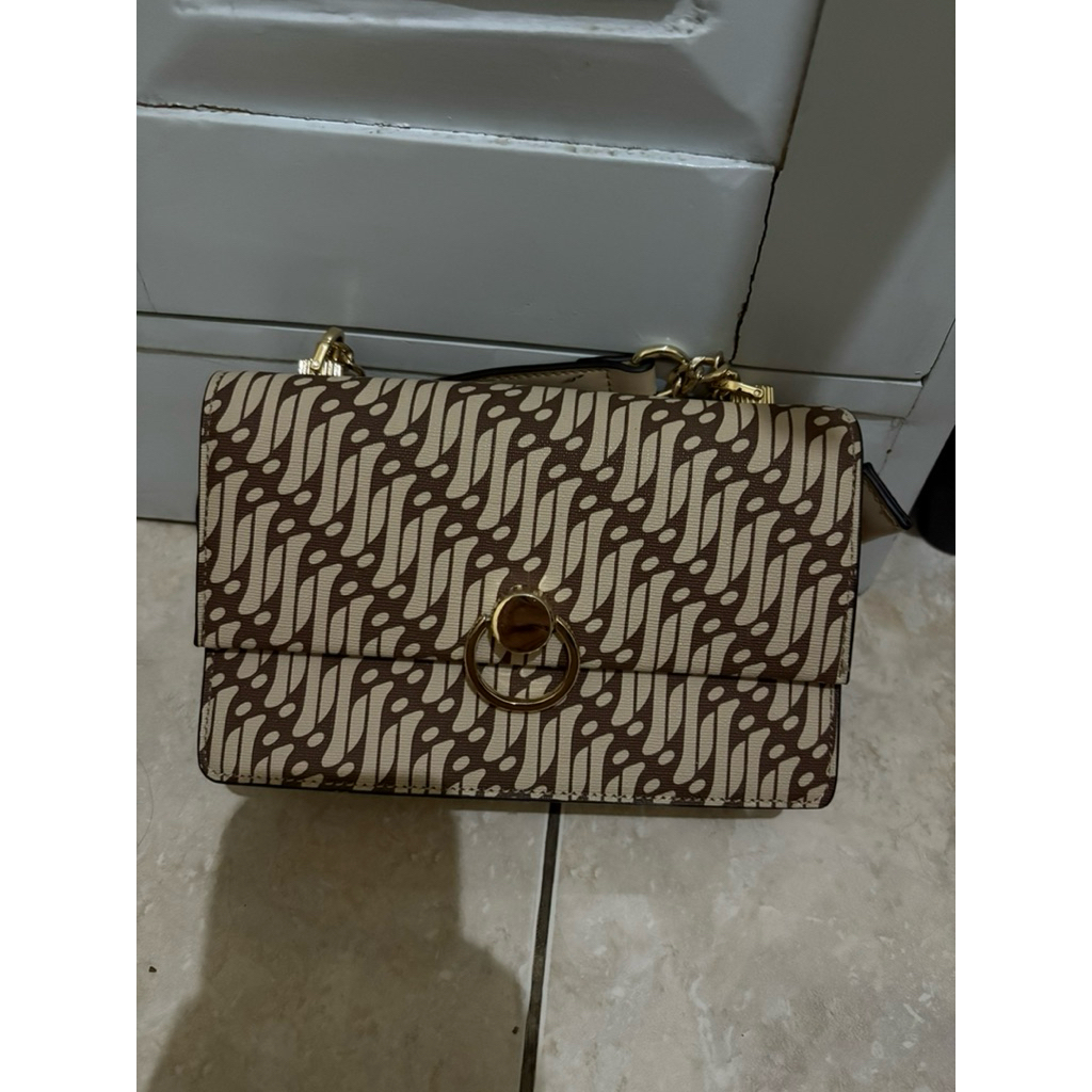 Preloved Tas Hana