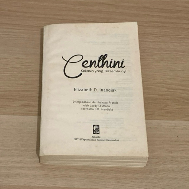 Centhini Kekasih yang Tersembunyi oleh Elizabeth D. Inandiak
