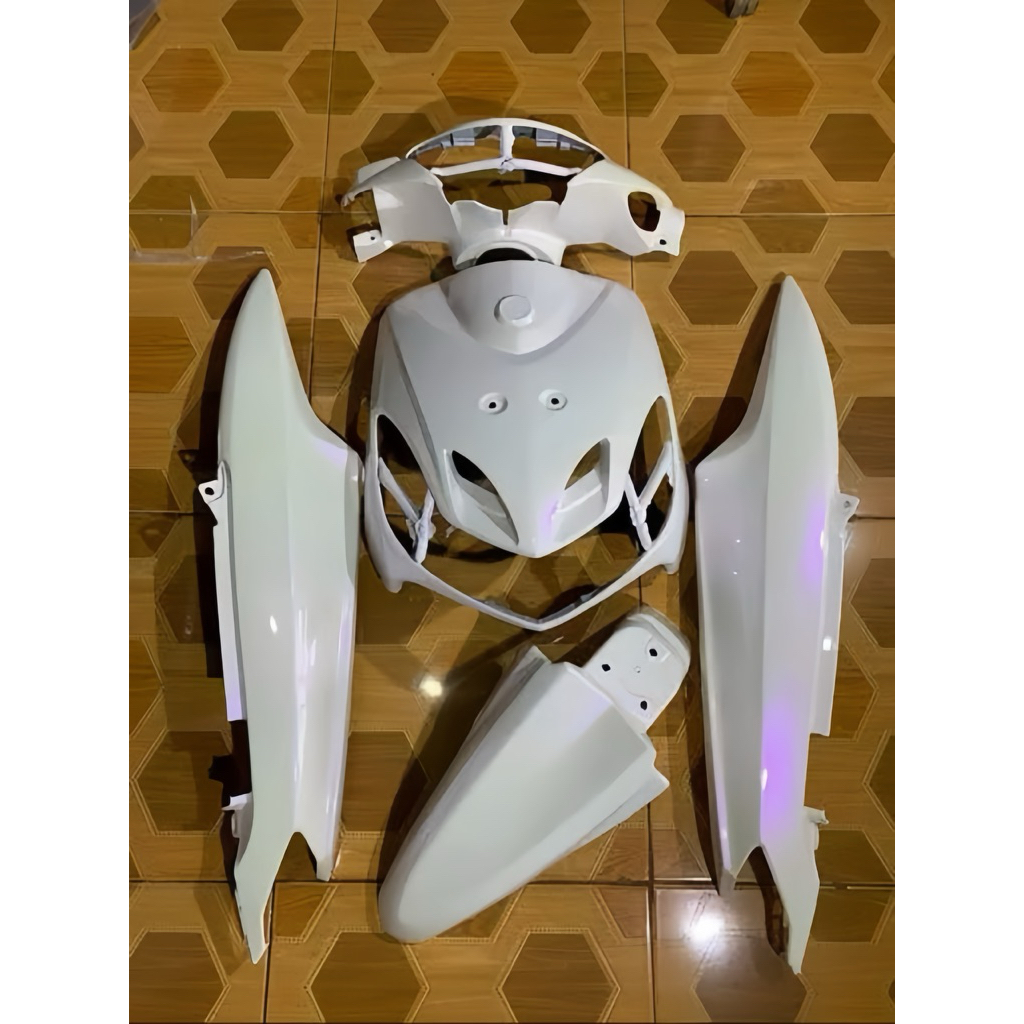 body halus mio smile putih lembayung ungu