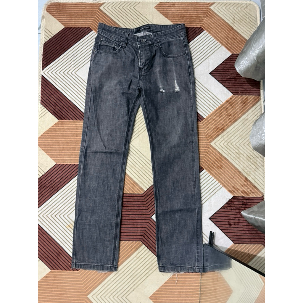 celana jeans burberry