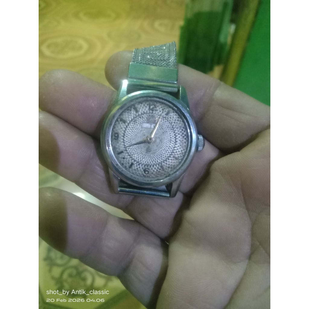Jam tangan Titus bekas/off
