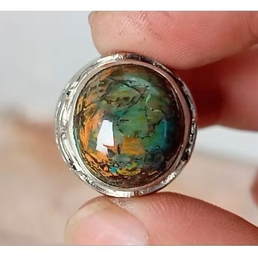 Batu akik Pancawarna cikolak