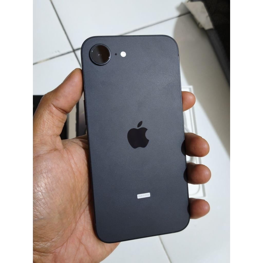 iphone 16e 128gb ibox garansi on