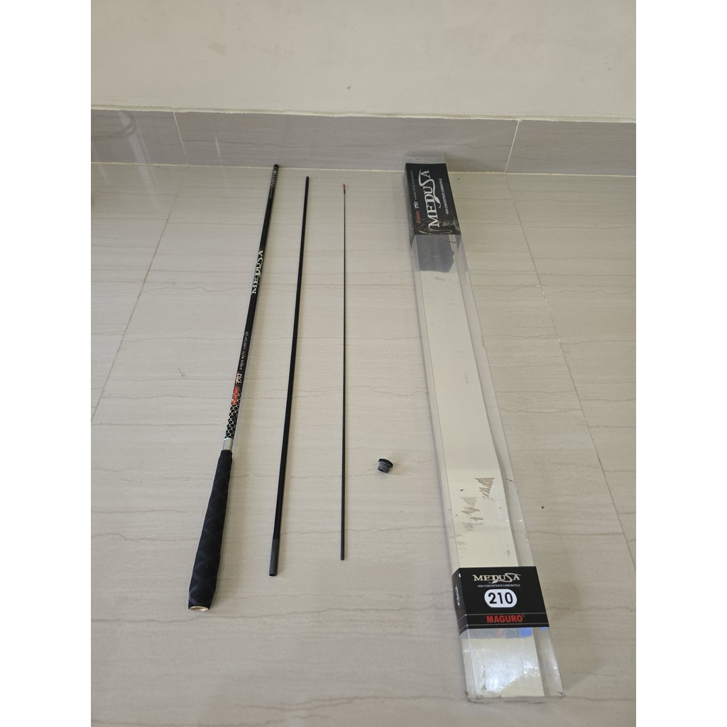 Maguro medusa sisik atas bawah uk 210