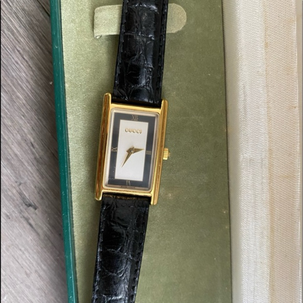 Gucci vintage watch