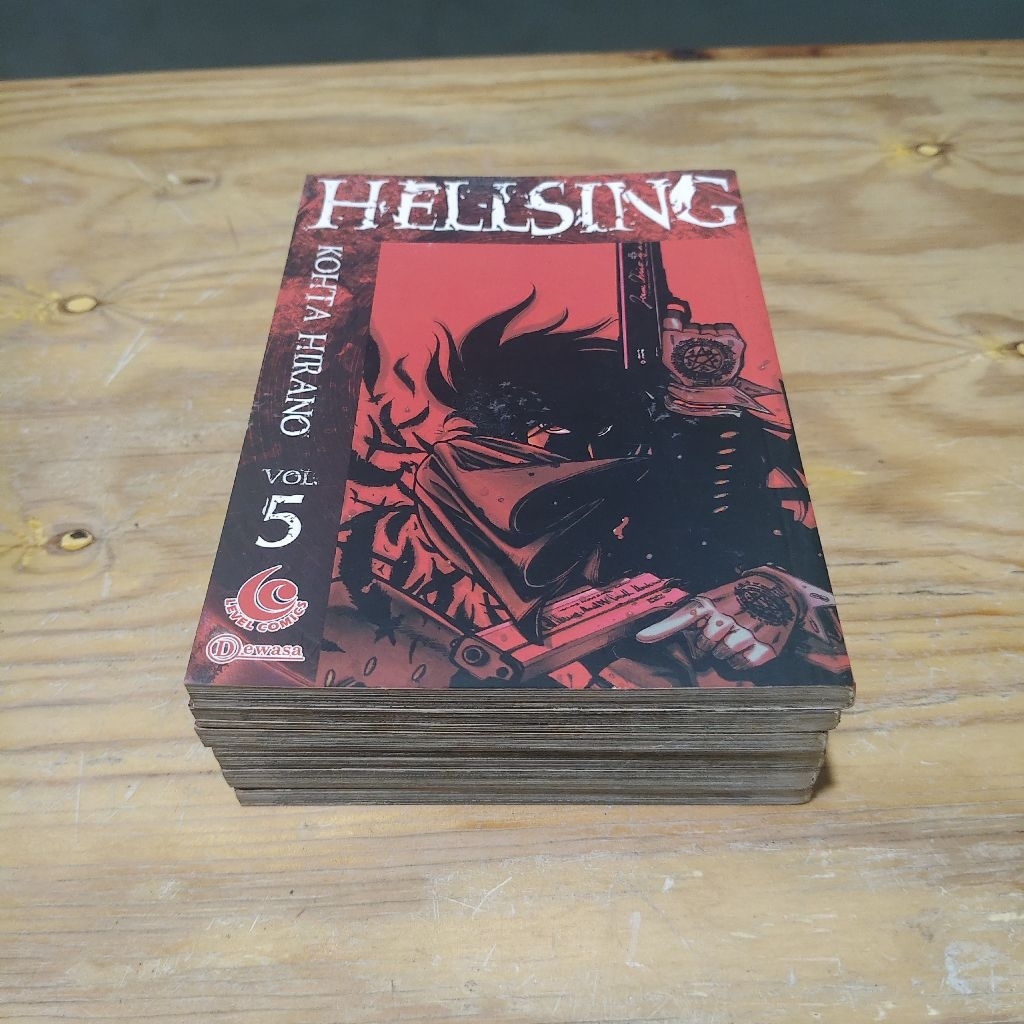 Komik Hellsing Varian