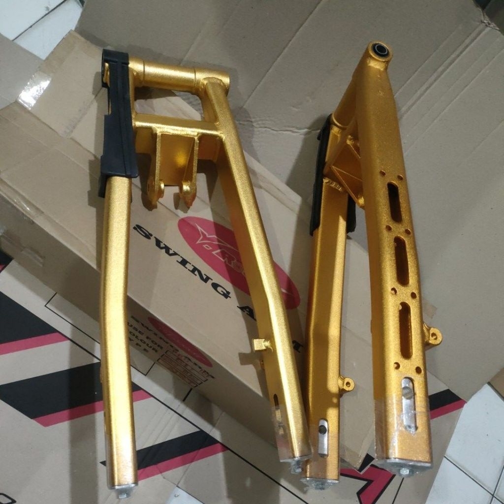 swing arm satria Fu150F panjang 52CM.