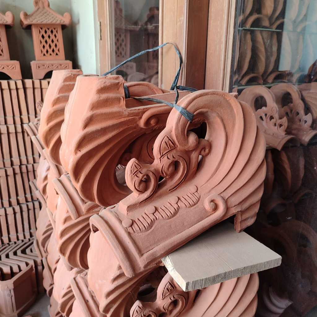 SUDUT WUWUNG PINGGIRAN KERPUS CUNGKRIK KIPAS BUAT GAZEBO