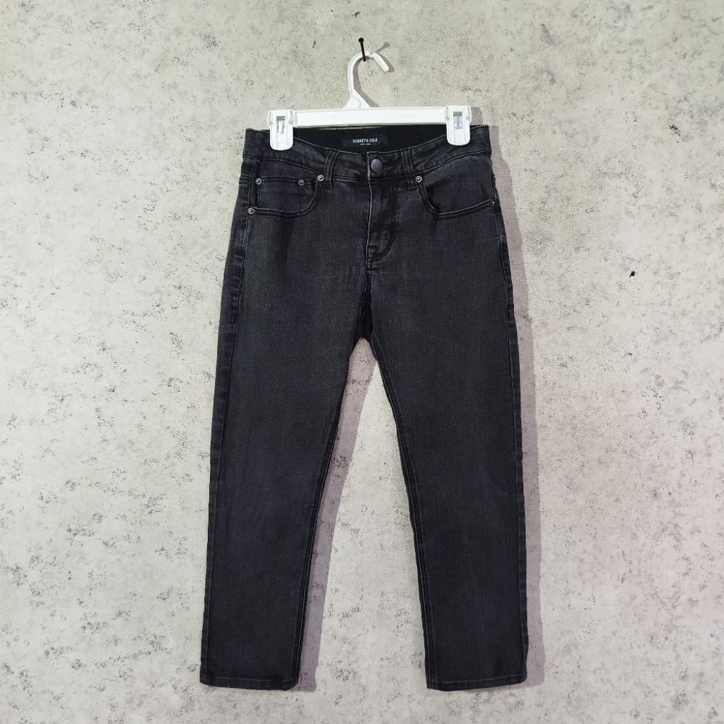 Celana panjang jeans KENNETH COLE Hitam Arang Slimfit pinggang karet melar stretch casual size 28-32