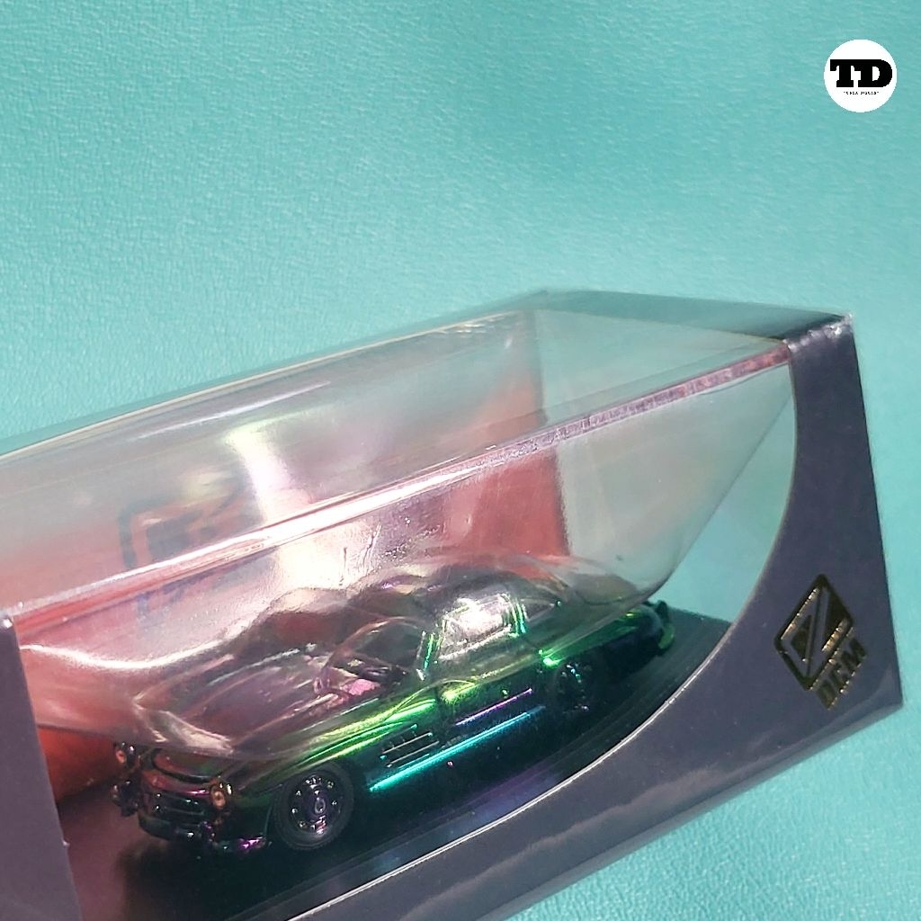 Diecast 1:64 Mercedes Benz 300SL