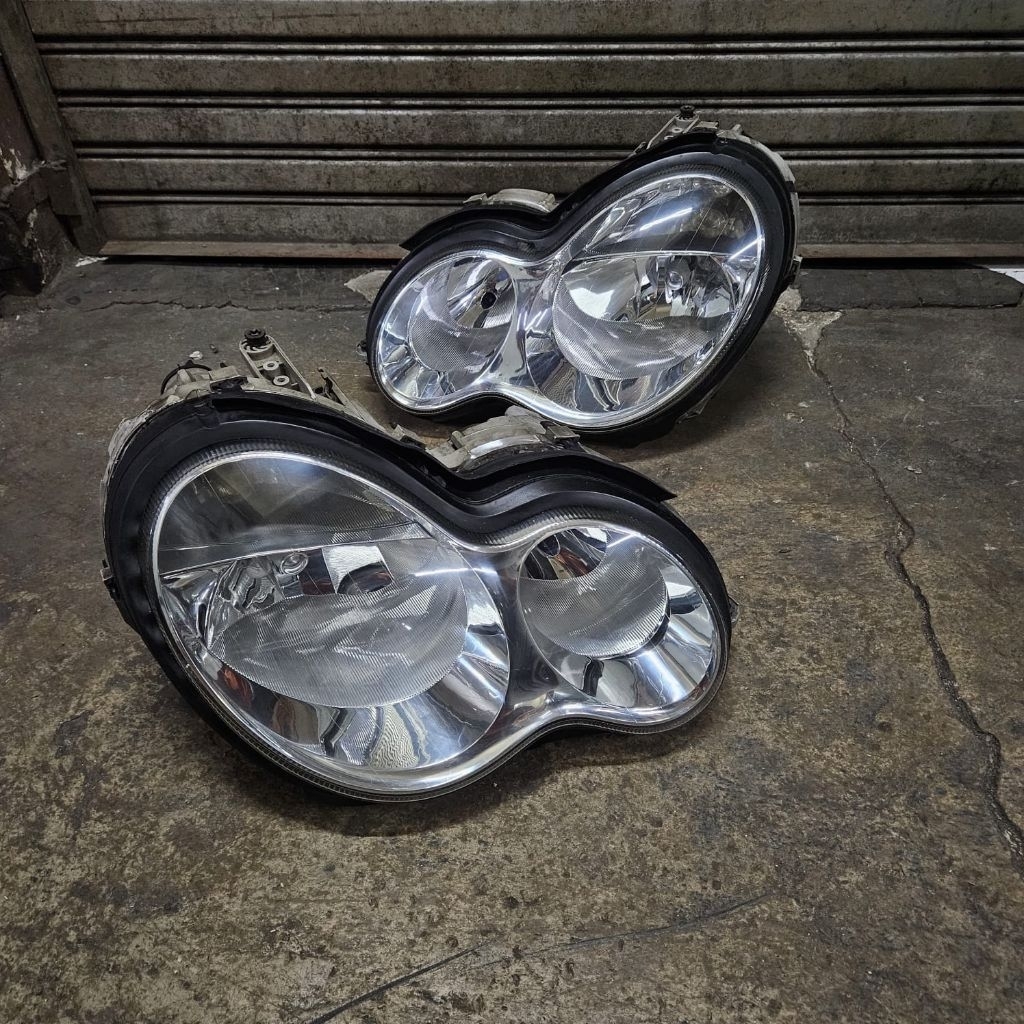 Headlamp Mercy W203 C200 Mercedes Benz W203 C200