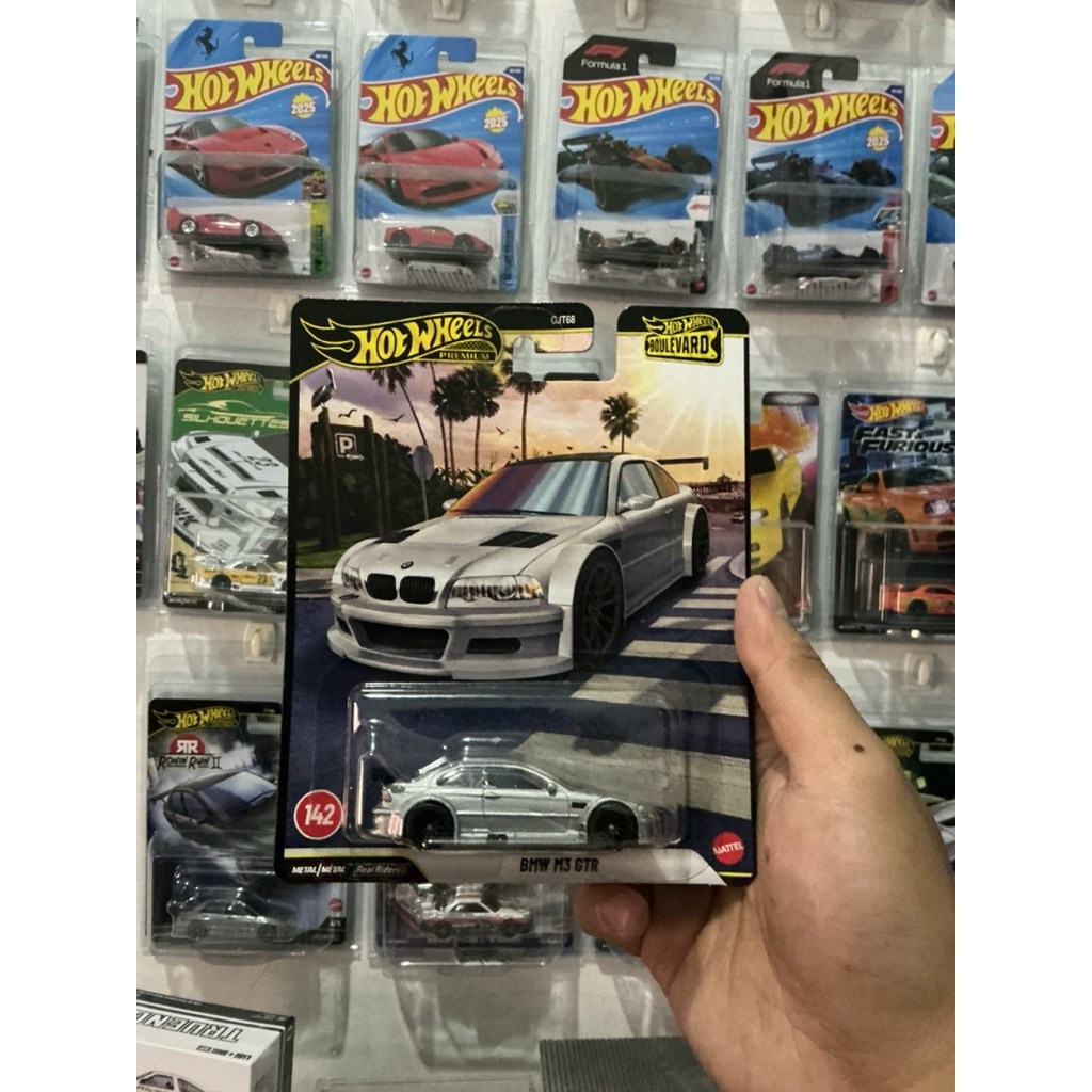 Hotwheels Premium BMW M3 GTR