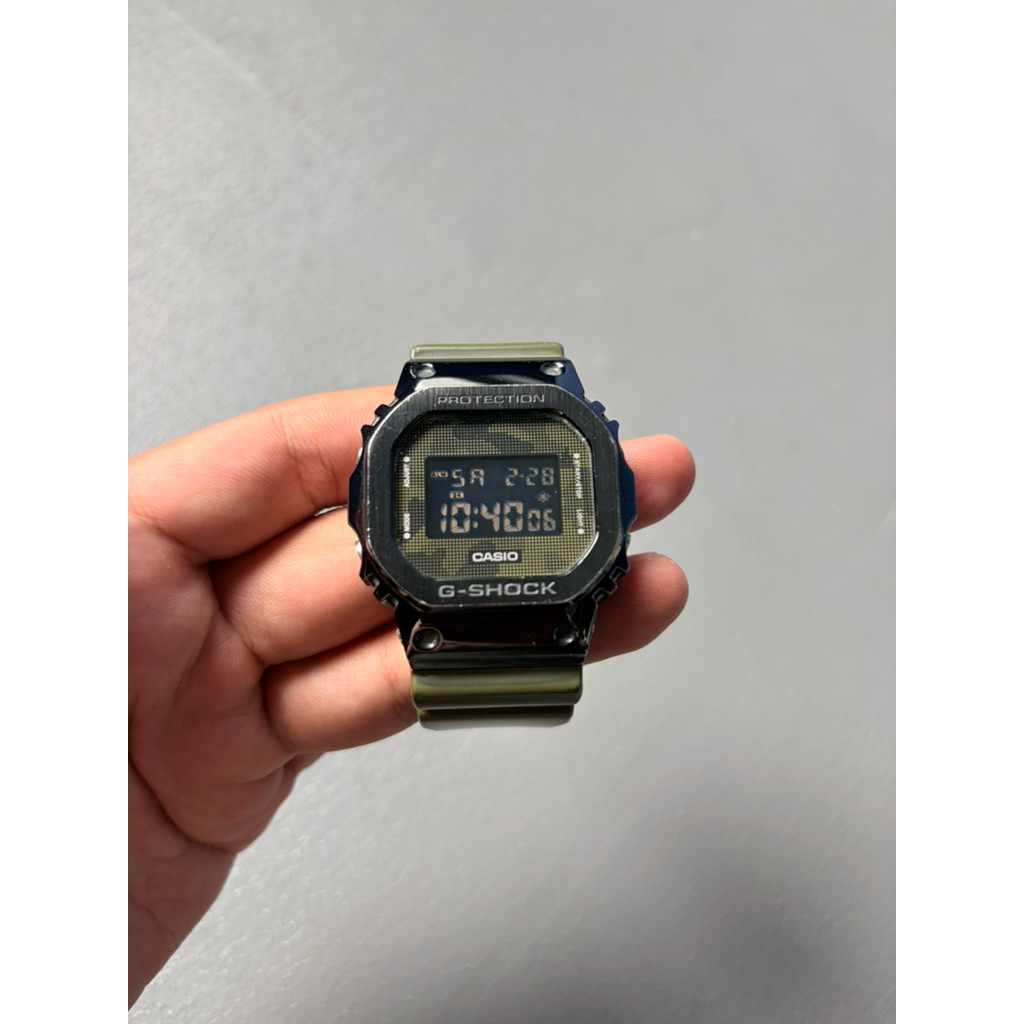 Casio G-Shock GM-5600B-3DR Camouflage Digital Dial Green Resin Strap