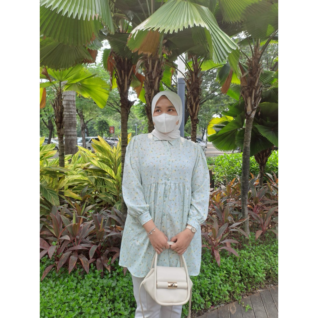 Elena Floral tunik | tunik motif bunga | beavy.id