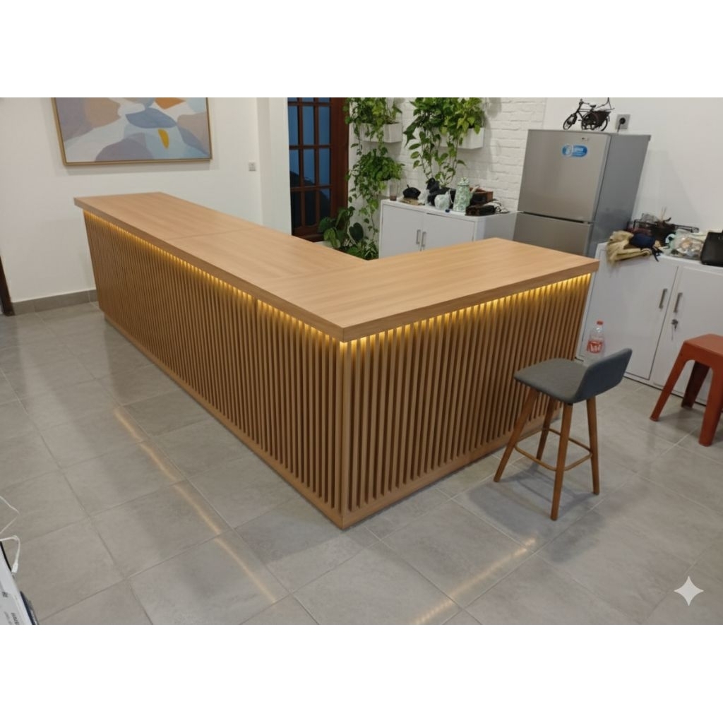 meja kasir minimalis/meja resepsionis/meja bar cafe /meja kasir hpl