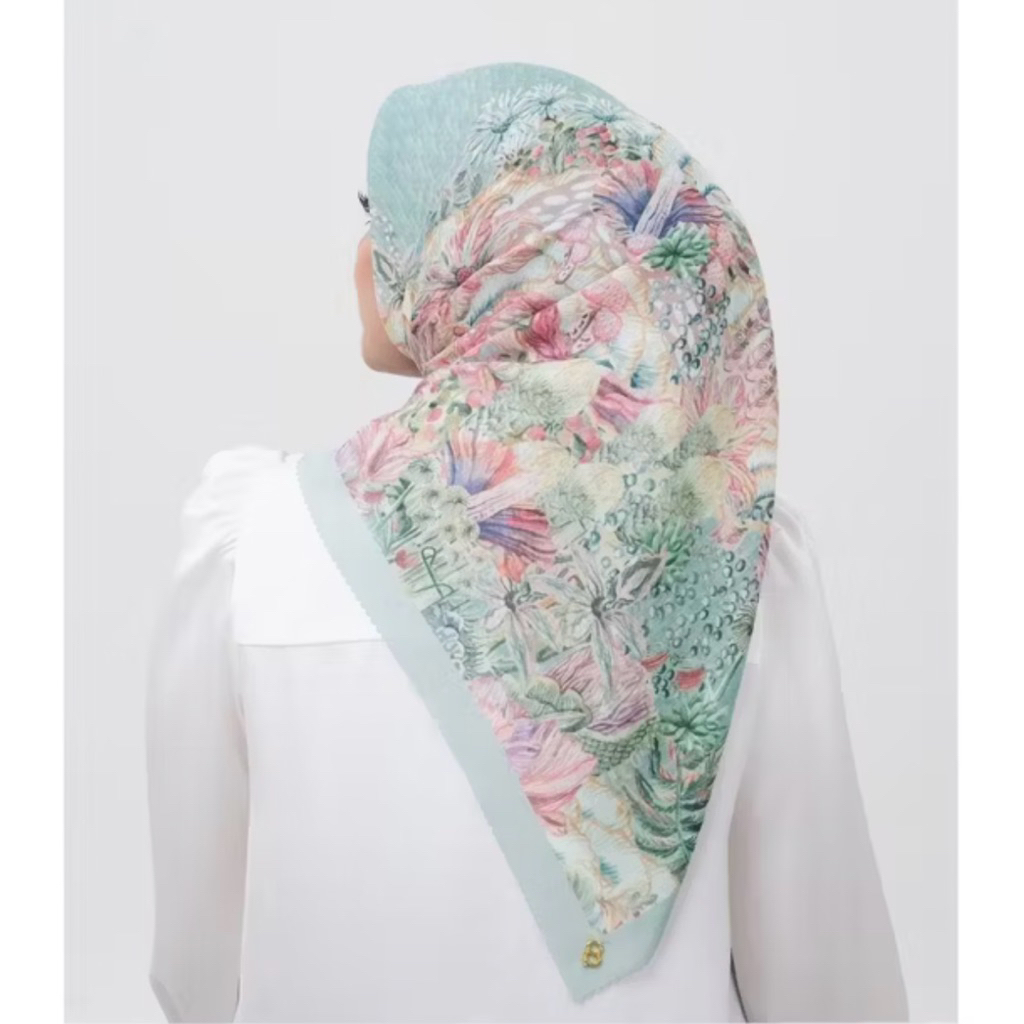 Buttonscarves Forestis aquamarine