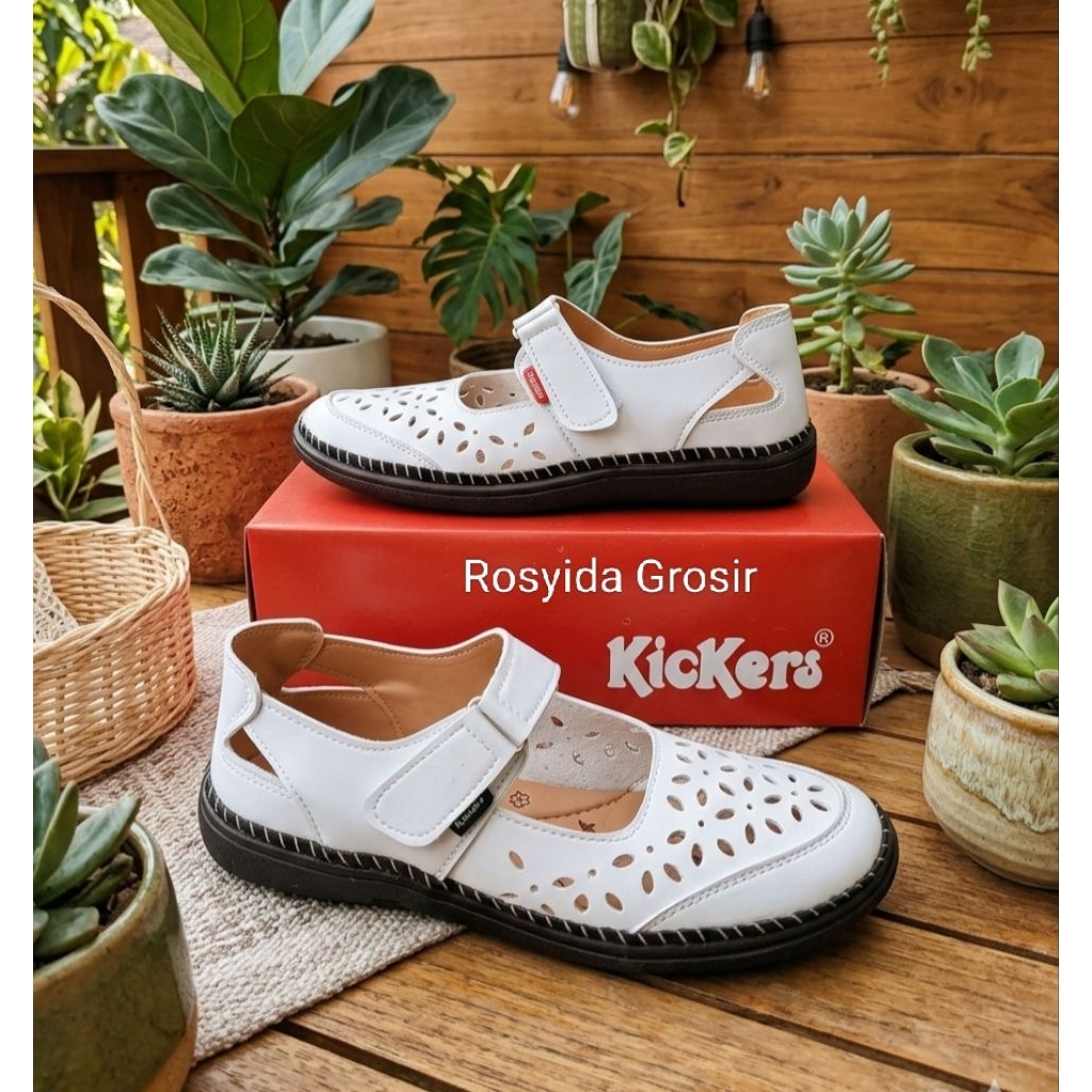 Sendal Sepatu Kickers Wanita Laris Kasual S03