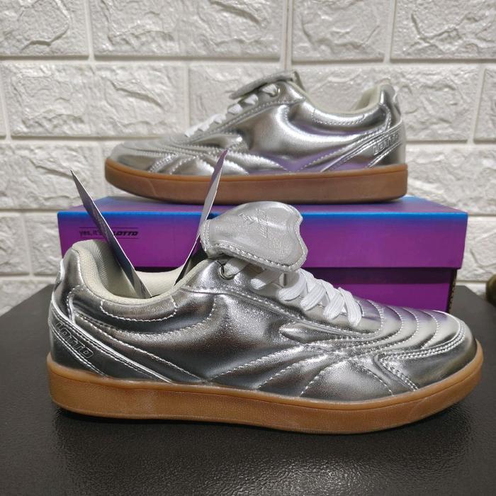 Sepatu sneakers wanita Lotto Freya Women's Lifestyle Shoes - Silver - ORIGINAL