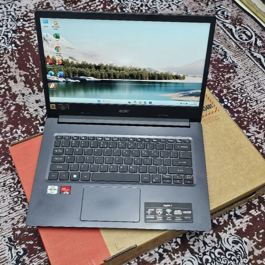 LAPTOP LEPTOP ACER ASPIRE 3 A314-22 AMD ATLON SILVER 3050U RAM 4GB SSD 256GB WINDOWS 11 KONDISI SECO