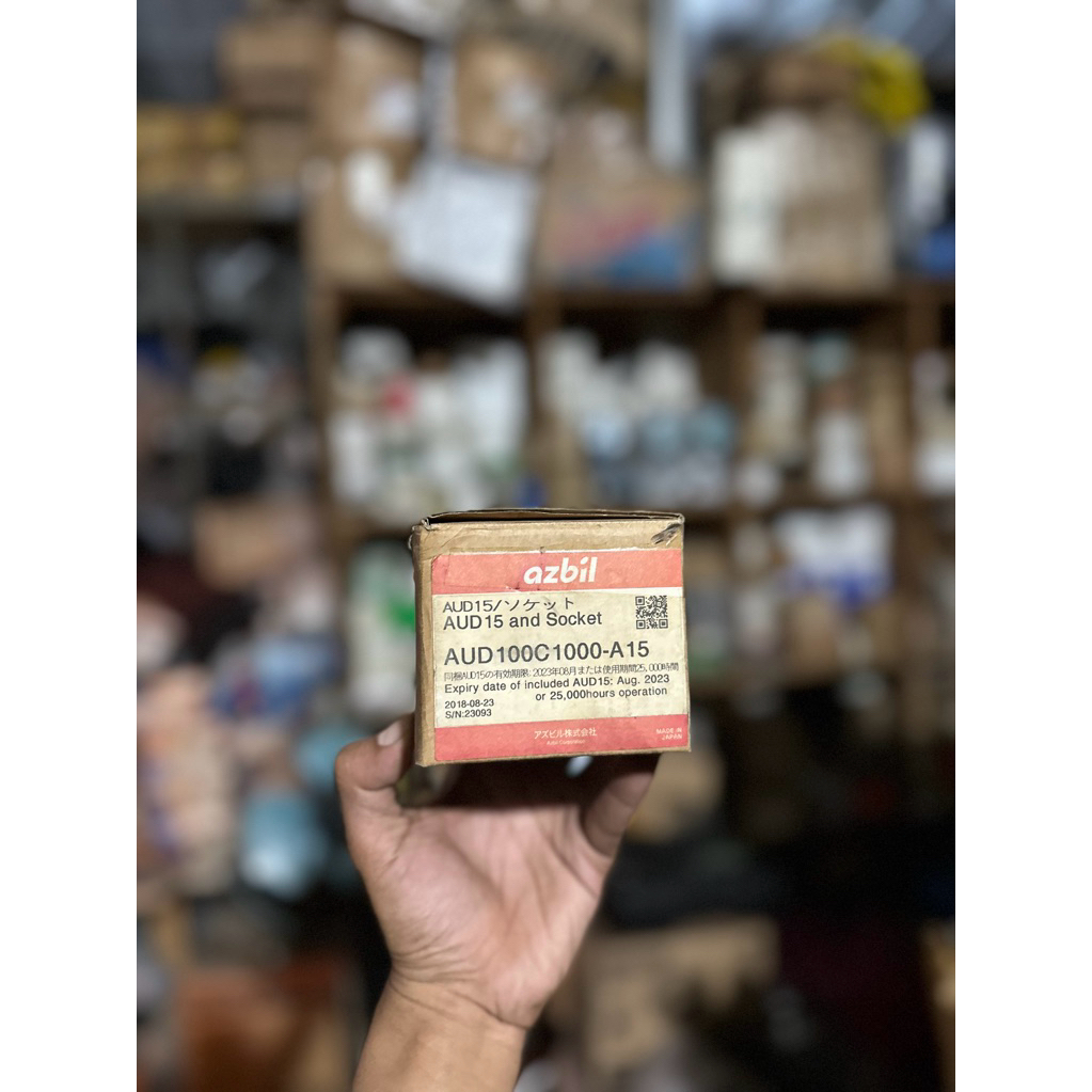 Flame Detector Azbil AUD100C1000-A15 + Socket