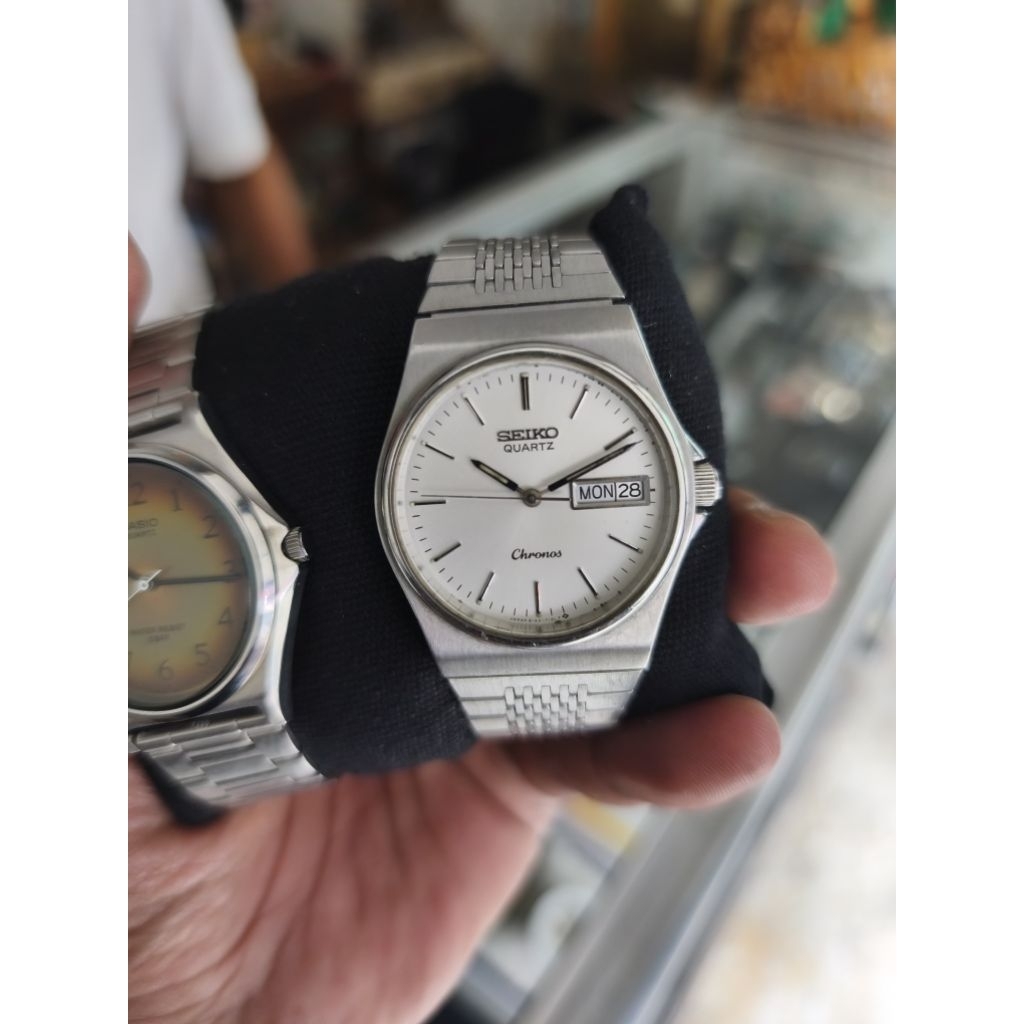 jam tangan original Seiko Quartz chronos