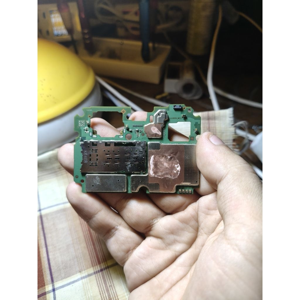 mesin Vivo y18 4/64 normal garansi no pola segel