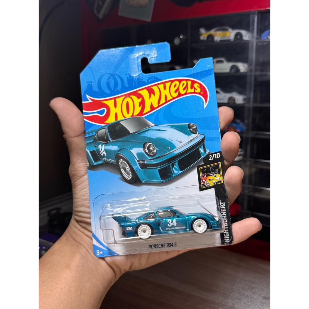 Hot Wheels Super Treasure Hunt Porsche 934.5