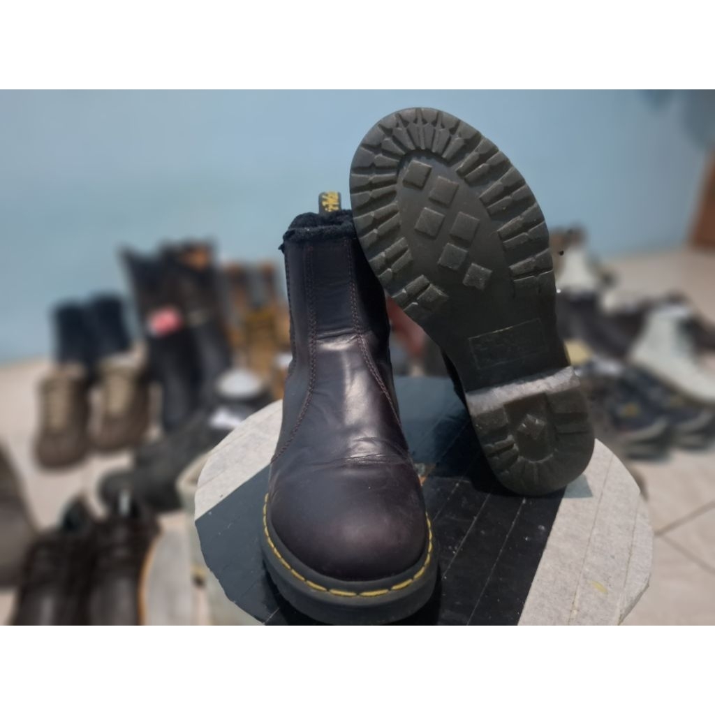 Sepatu Boots Second Dr Martens Size 39 Chelsea Boots