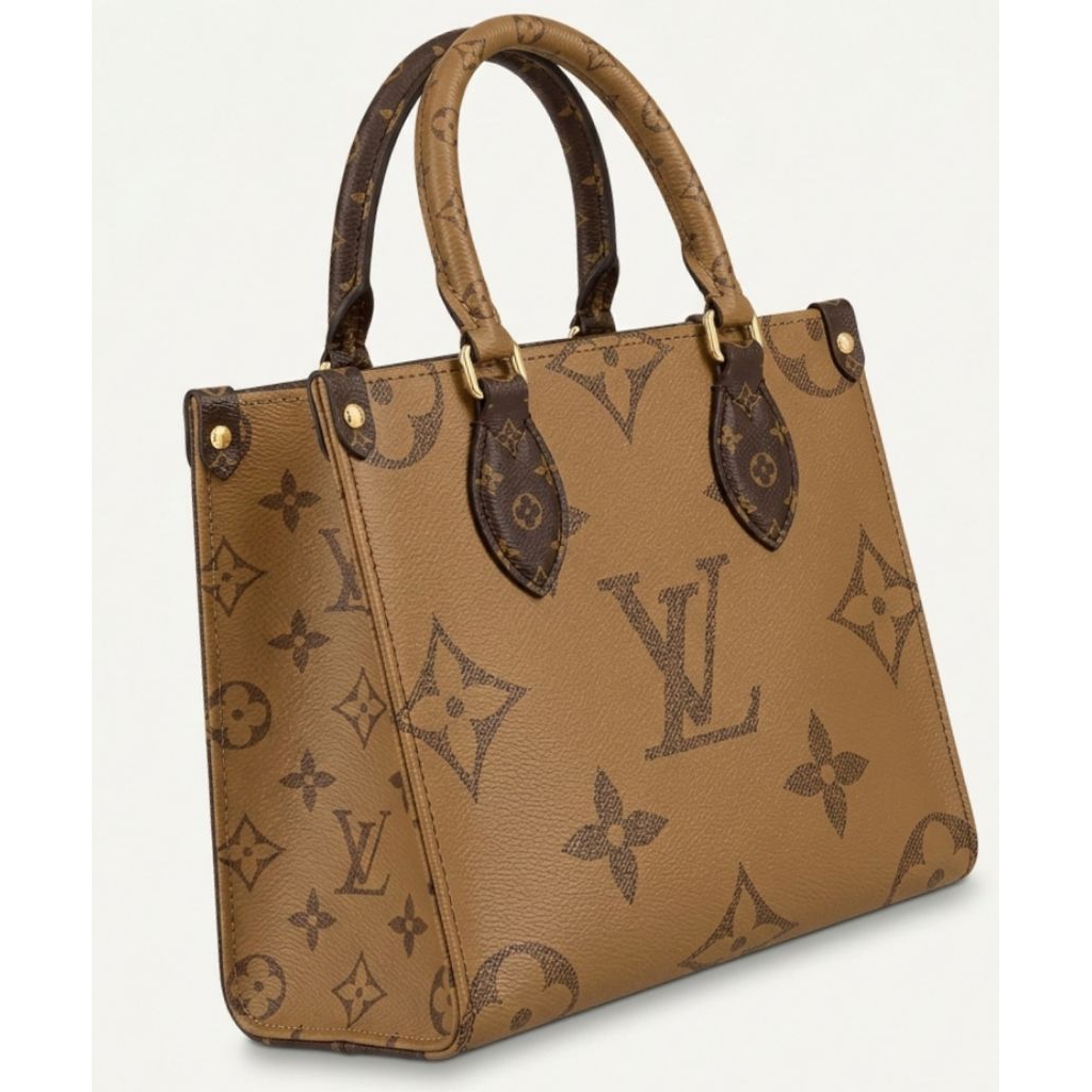 LOUIS VUITTON OnTheGo PM
