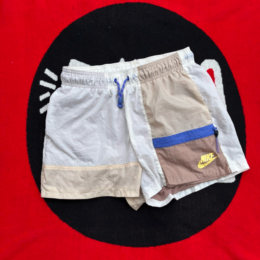 Nike Sportswear Icon Clash Shorts White