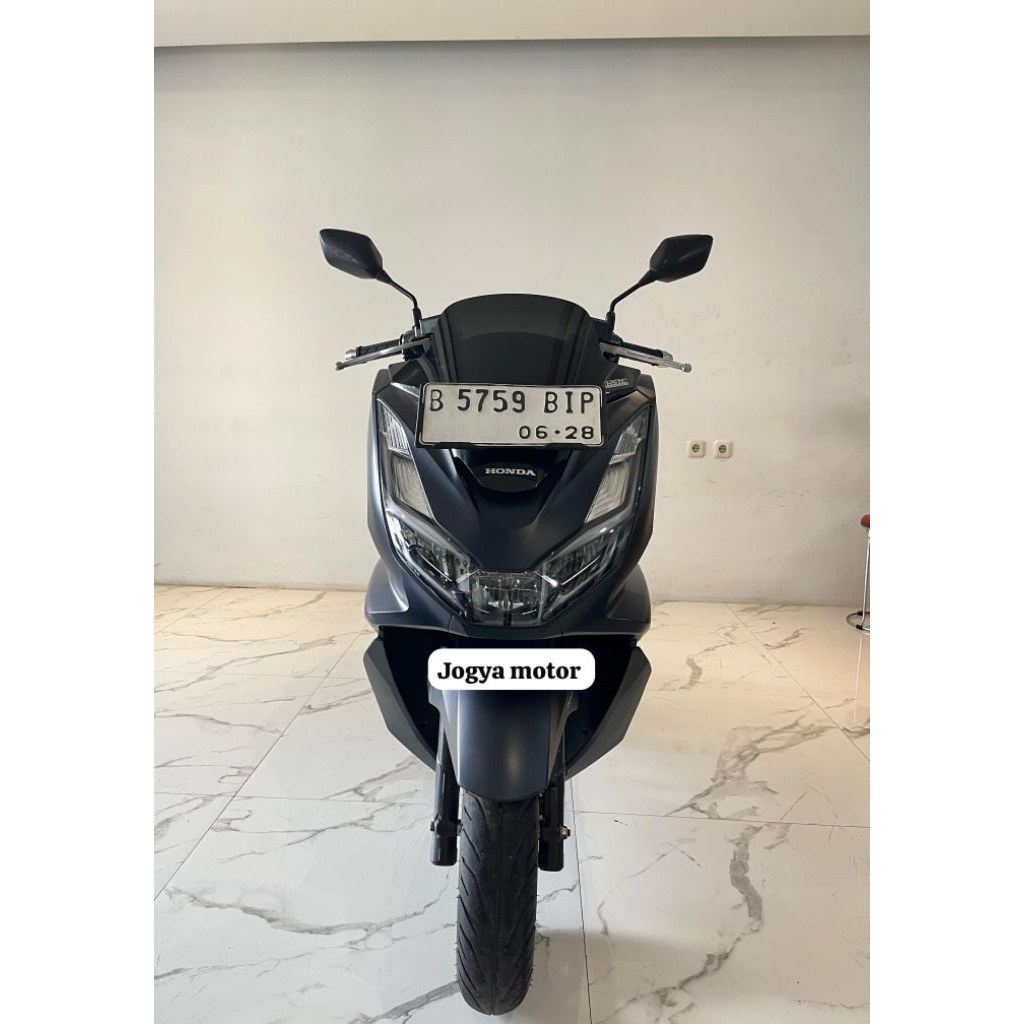 Honda PCX 160 ABS th 2023 - KILOMETER LOW 9RIBU