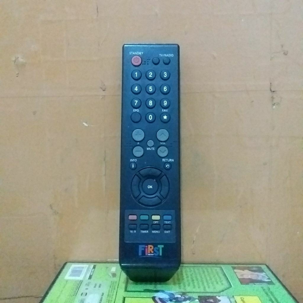 REMOTE TV FIRST MEDIA ORIGINAL