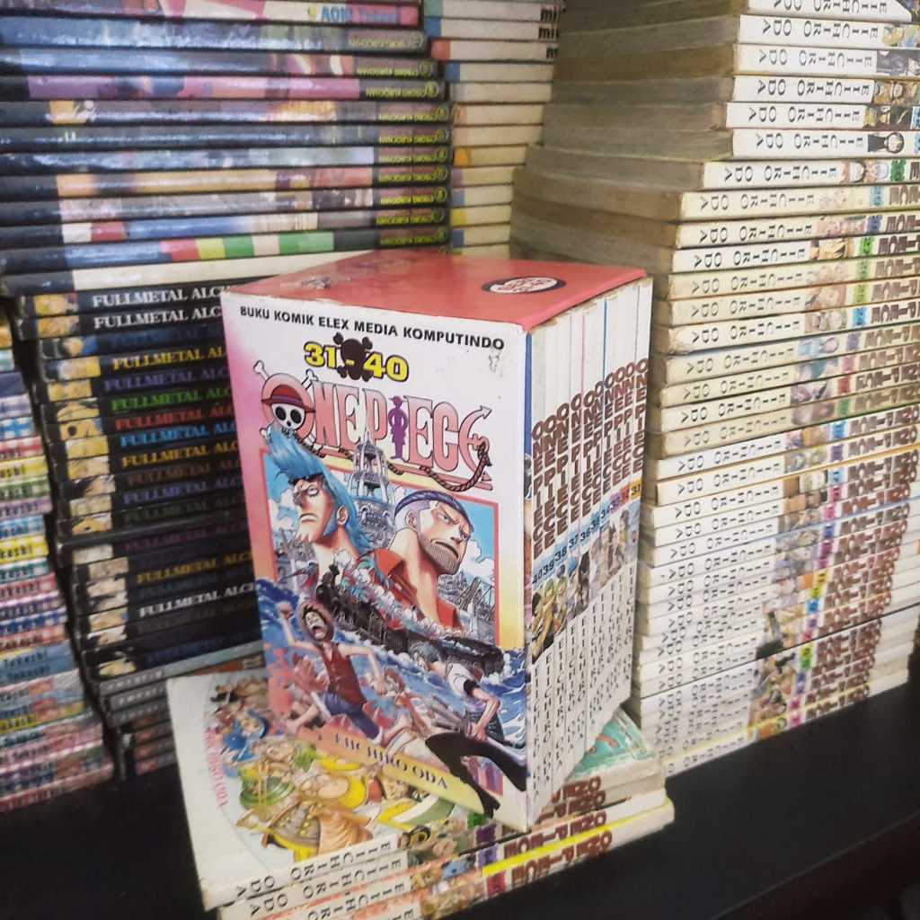 Komik One Piece by Eichiro oda (Set)