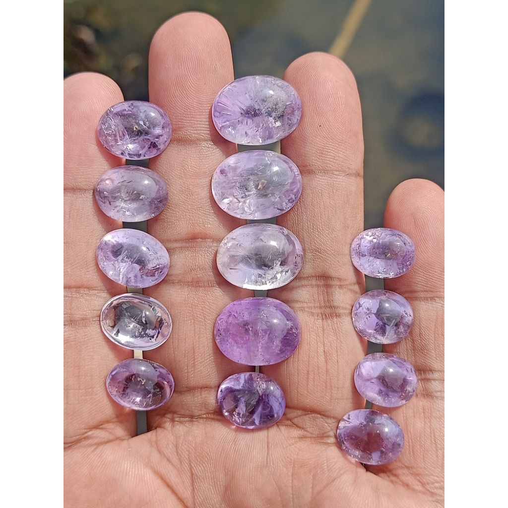 NATURAL BATU KECUBUNG UNGU MUDA KALIMANTAN ( NATURAL AMETHYS QUARTZ )