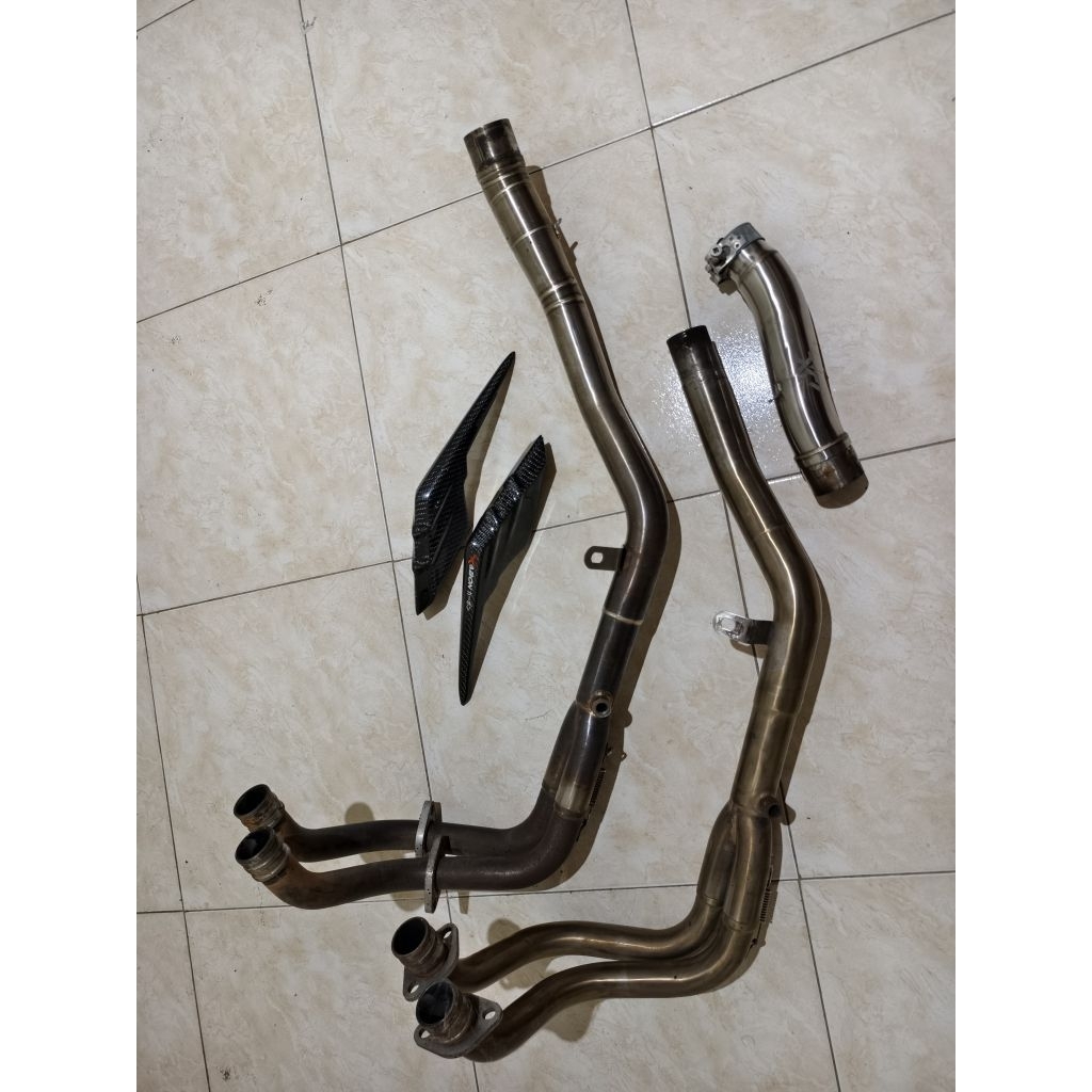 Header aerofin CBR250RR