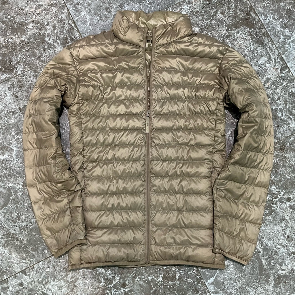 JAKET BULU ANGSA ULTRALIGHT UNIQLO