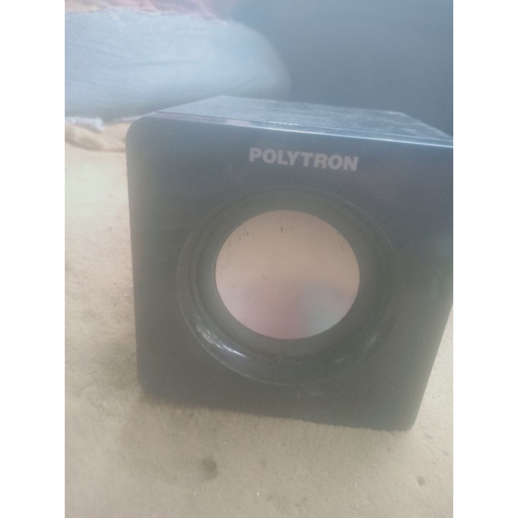 1 buah speaker pasif polytron 3inch