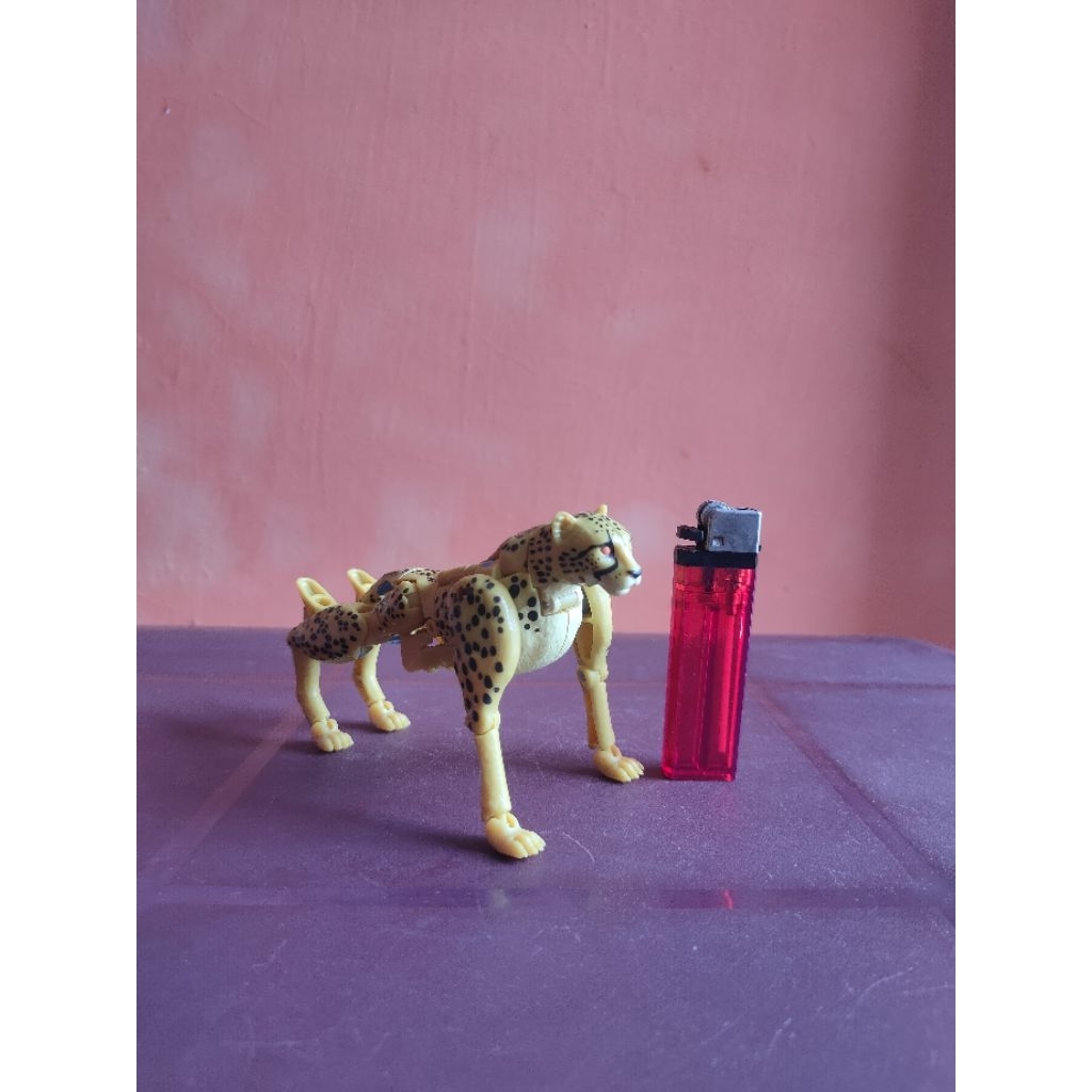 TRANSFORMERS GENERATION BEASTWAR CHEETOR