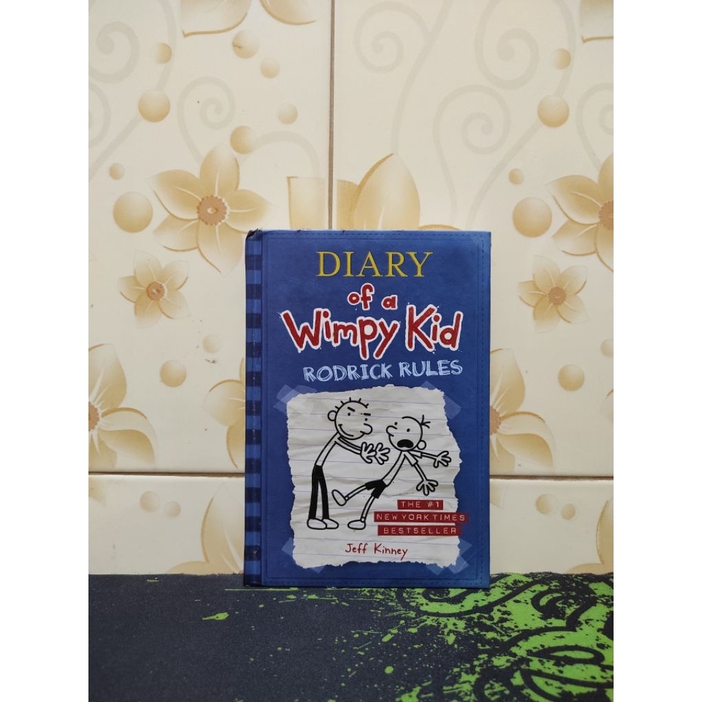 (Buku Sirkus Bacaan) The Diary Of A Wimpy Kid ~ Jeff Kinney (Hardcover, English)