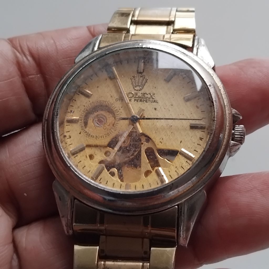 ROL EX,  mulus, jam tangan Automatic off/ tidak jalan, mesin utuh. Service atau bahan.