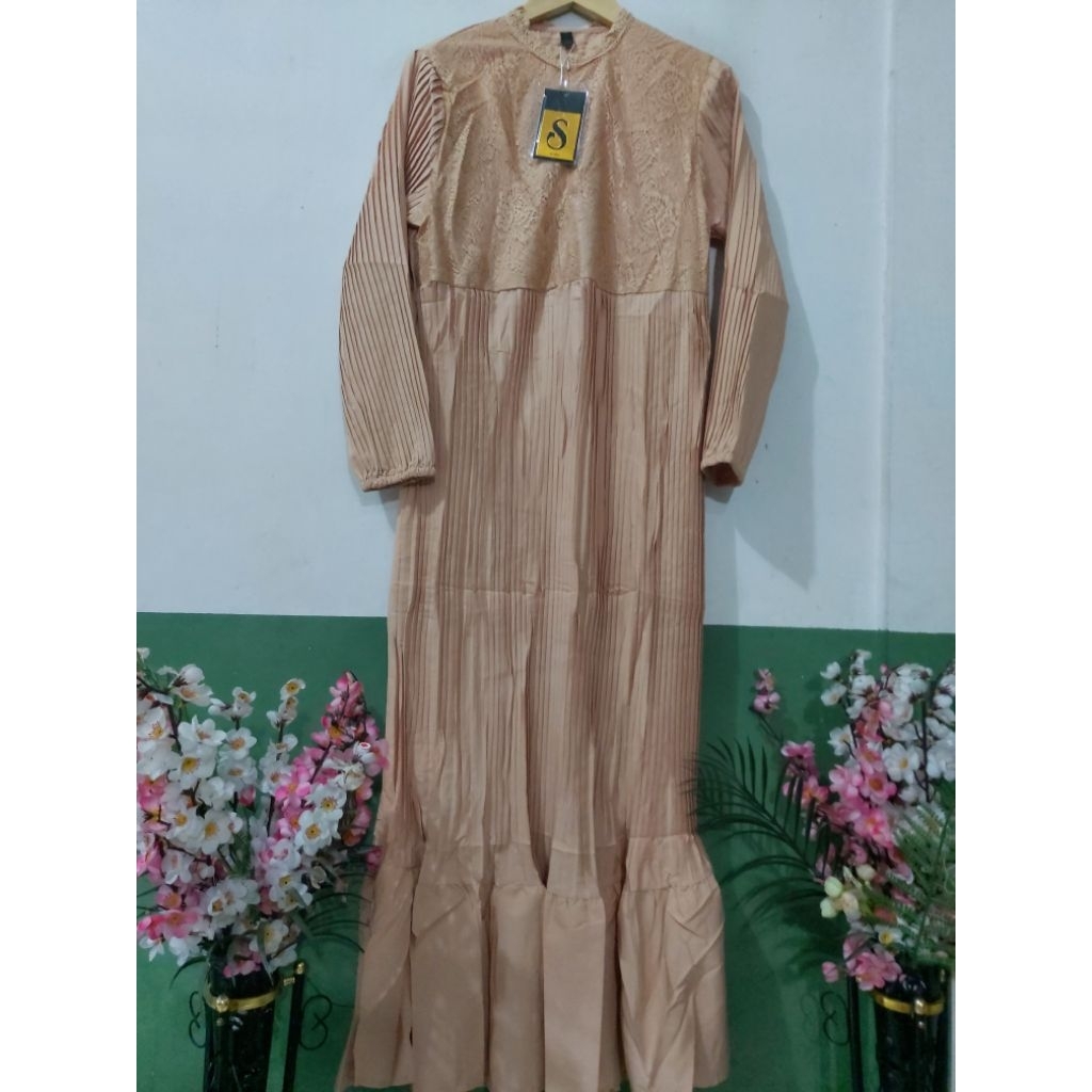 gamis plisket by soira