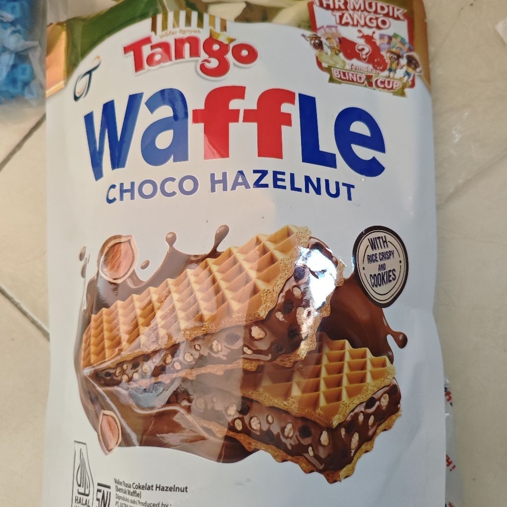 Waffle Tango Choco Hazelnut Bijian BUKAN POUCH BUKAN PACK