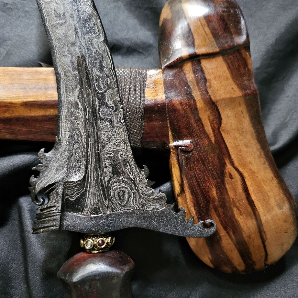 Keris Bali Luk 5 Pamor Slewah